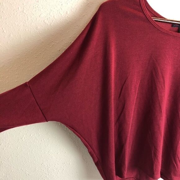 NWT JW Styles Marion Red Top Size S - Picture 3 of 7